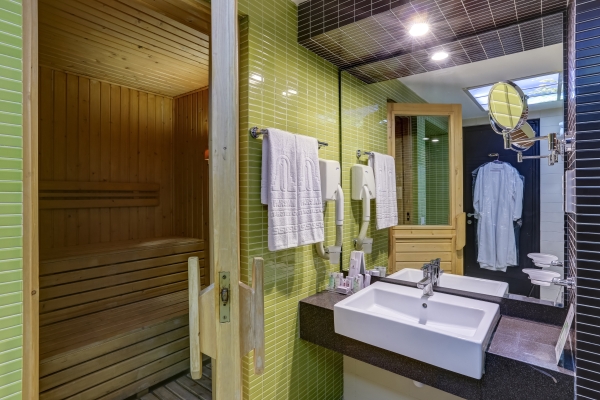 Parsian Evin Hotel (Tehran)